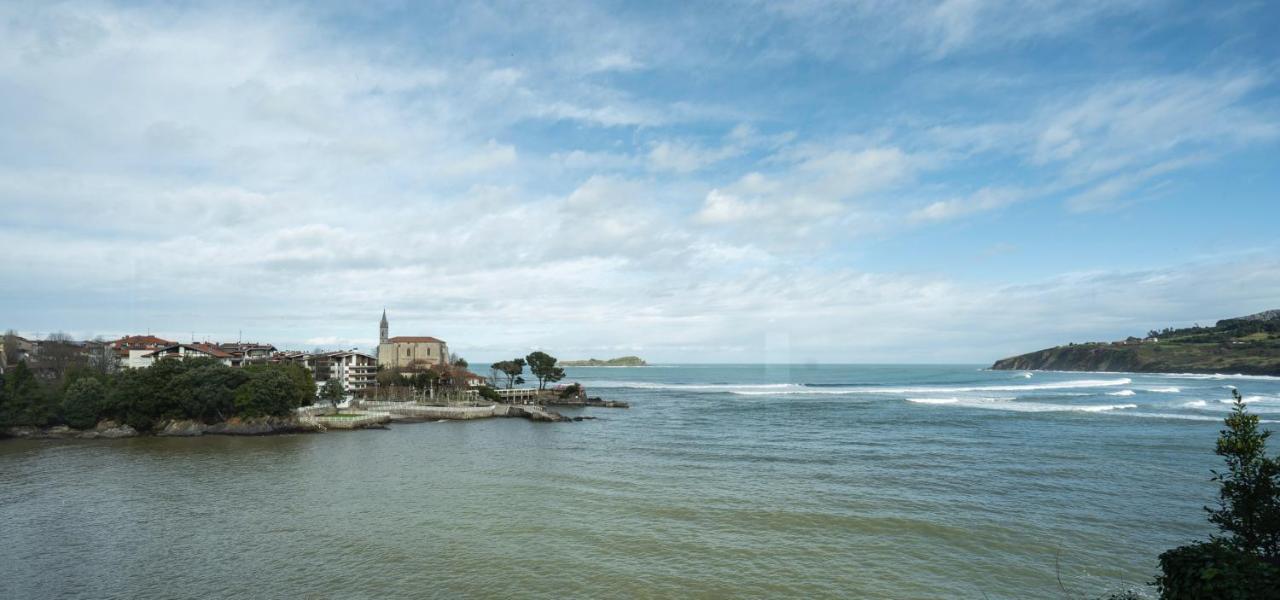Mundaka Beachfront House Exterior photo